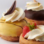 Selected whipped cream tarts