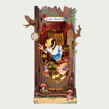 Book Nook Alice Adventure DIY