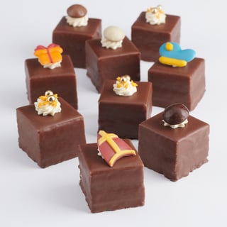 Sinterklaas petit fours